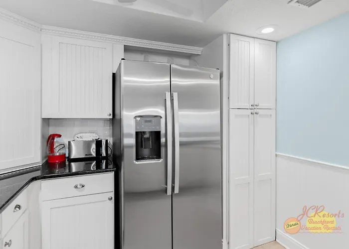 Dollar 504 Apartment
